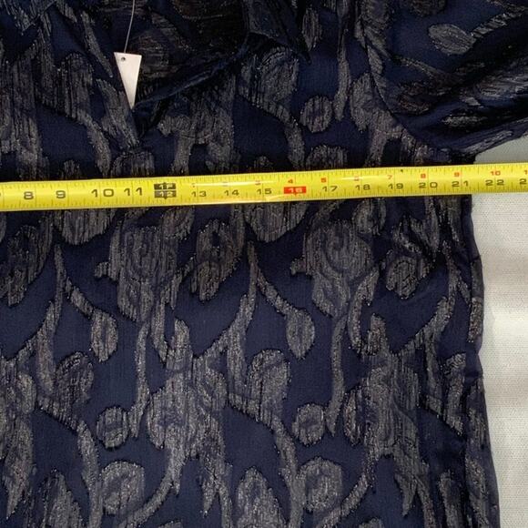 Boho Chic Navy Blouse NWT size medium 120 retail - Picture 4 of 5